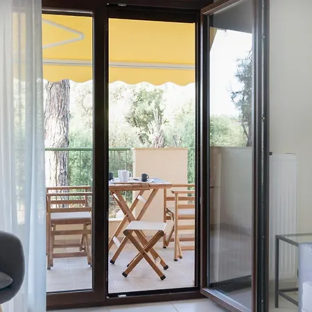 Milu Maisonette * Nea Moudania