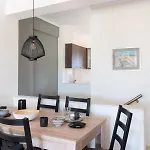 Milu Maisonette