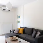 Apartment Milu Maisonette Nea Moudania
