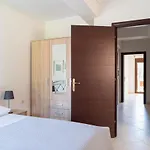 Milu Maisonette Nea Moudania